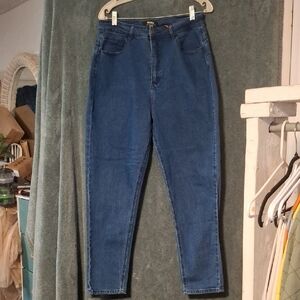 Classic Blue Women's Stretch Jeans